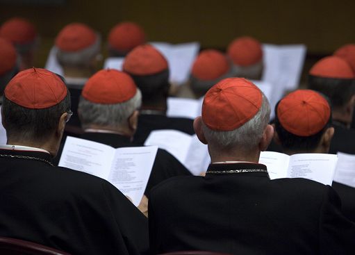il-sinodo:-i-vescovi-e-le-chiese-locali-promuovano-il-riconoscimento-delle-persone-omoaffettive-e-transgender
